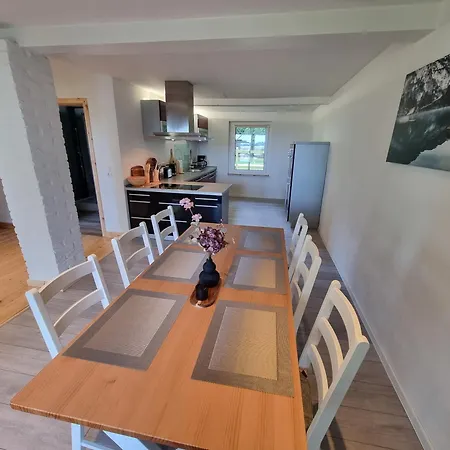 In Ostseenaehe Auch Mit Pferd * Ducherow