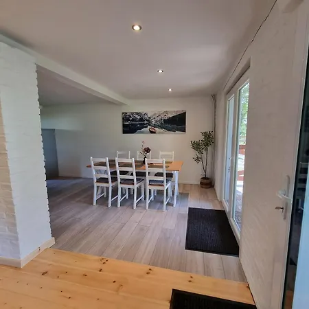 Semesterbostad In Ostseenaehe Auch Mit Pferd *