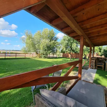 In Ostseenaehe Auch Mit Pferd Semesterbostad